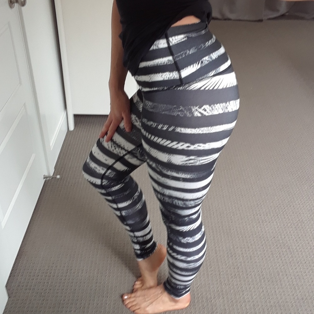 Lululemon WU hi rise leggings